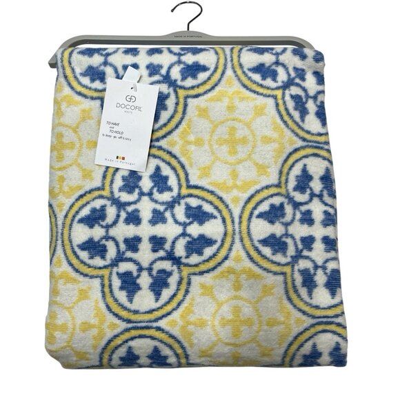 Docofil White Other - Docofil Throw Blanket White Plush Blue Yellow Tile Cotton Blend Portugal 51x67